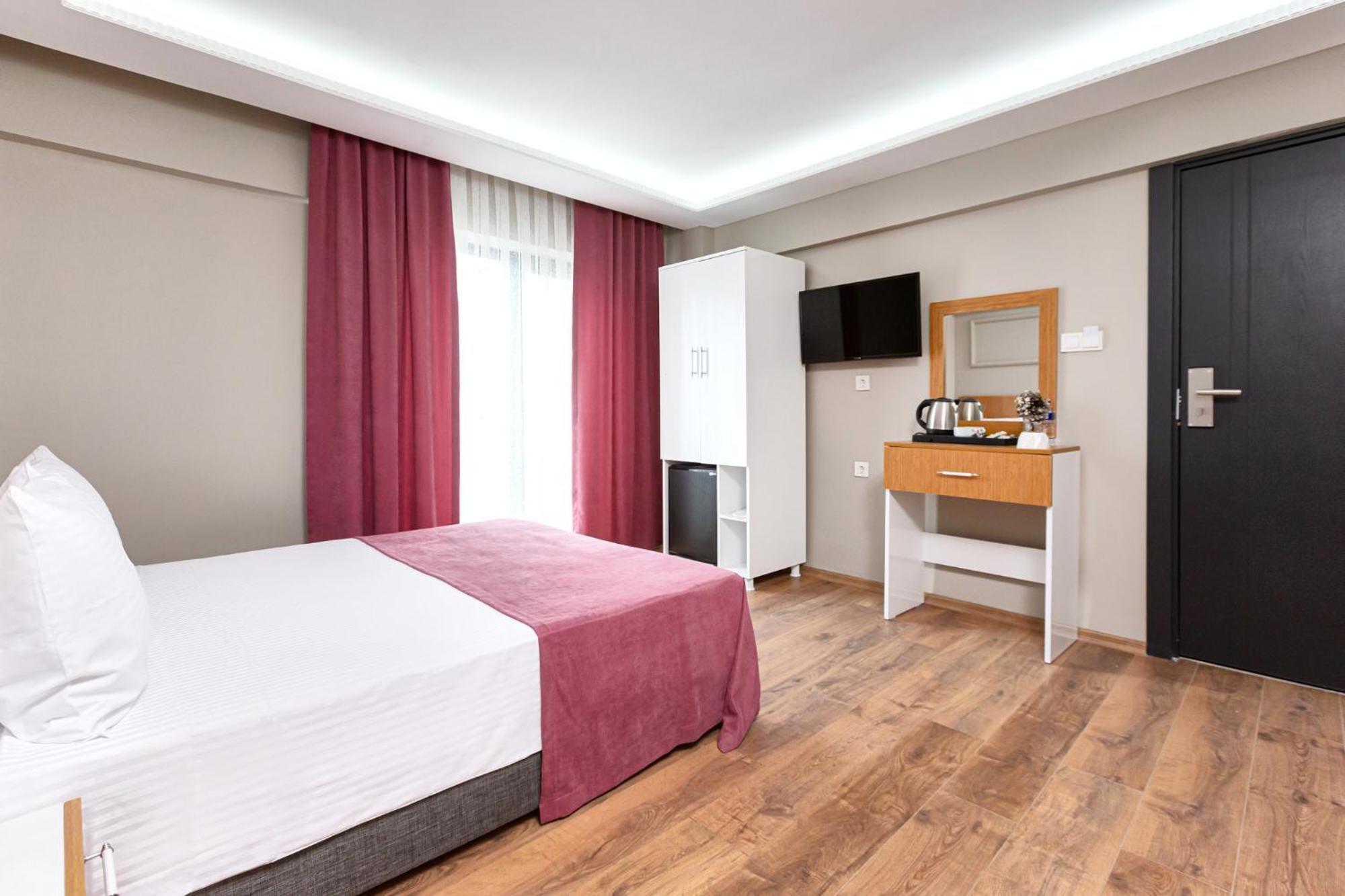 Ria Suites Boutique Hotel อิสตันบูล ภายนอก รูปภาพ